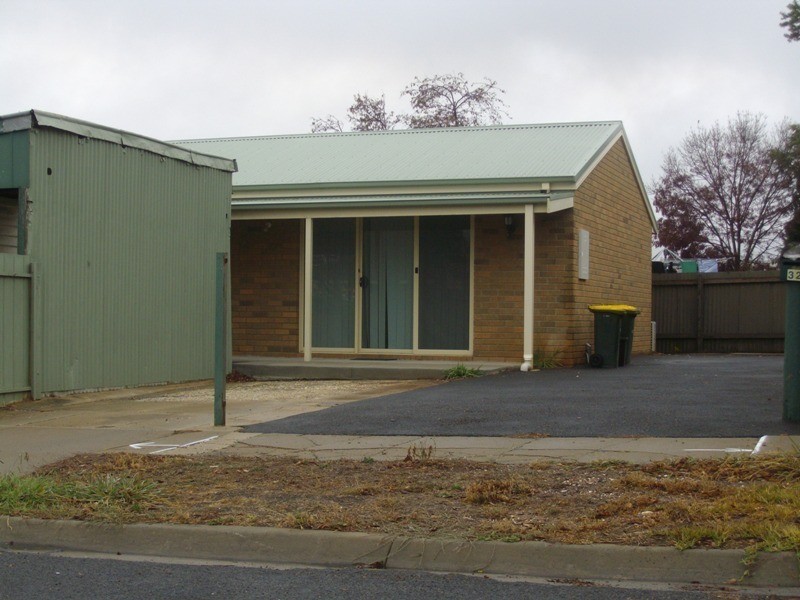 17 Laidman Street, Maryborough VIC 3465