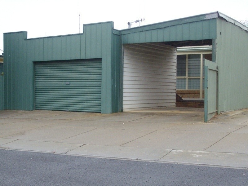 17 Laidman Street, Maryborough VIC 3465