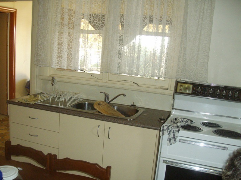 38 Holyrood Street, Maryborough VIC 3465