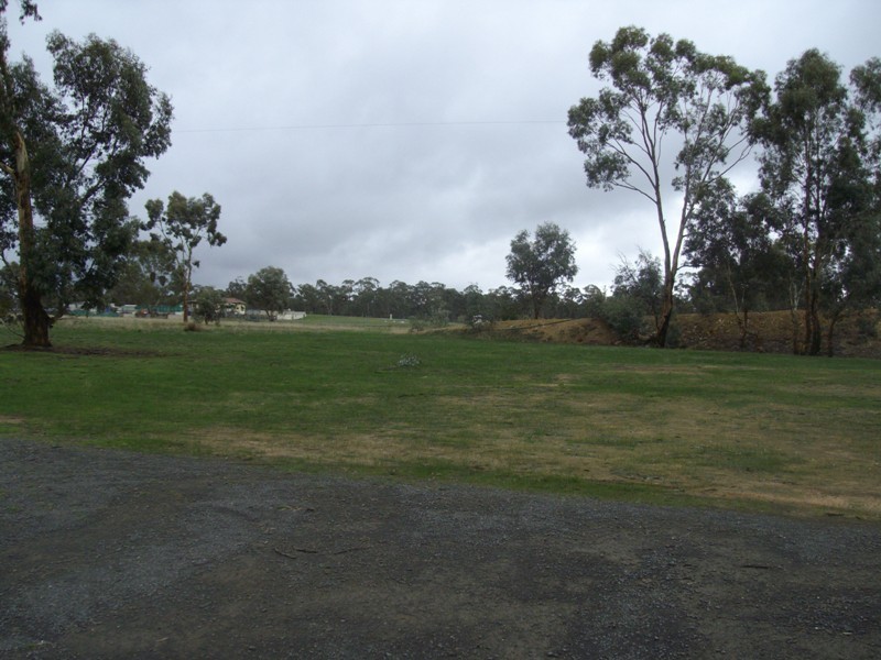 1 Lacey Street, Amherst VIC 3371