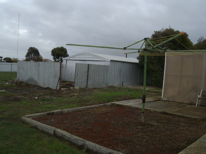 9 Hunter Street, Carisbrook VIC 3464