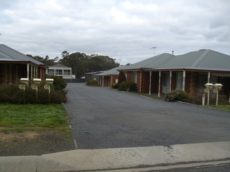 2/8 Virtue Street, Maryborough VIC 3465