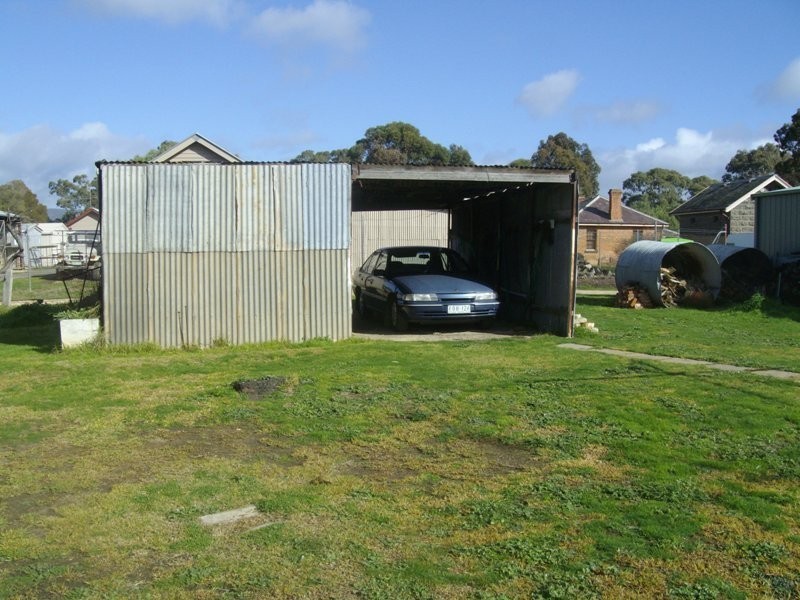 75 High Street, Avoca VIC 3467