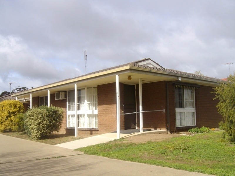 1/112 Park Road, Maryborough VIC 3465
