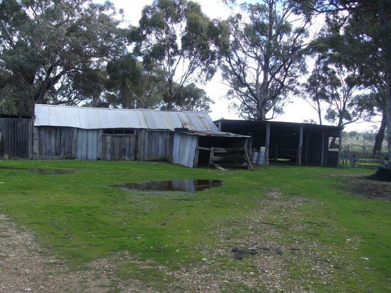 164 Alma Moonlight Road, Maryborough VIC 3465