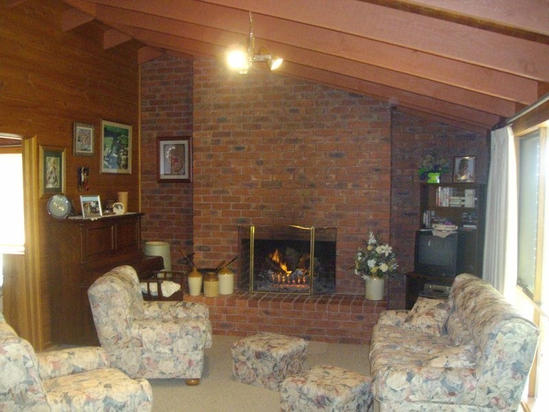 164 Alma Moonlight Road, Maryborough VIC 3465