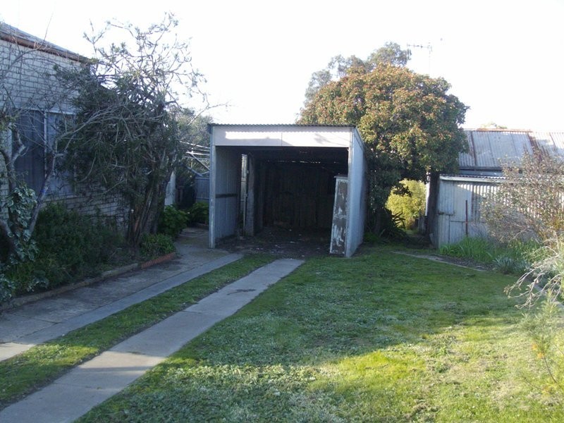 24 Bowen Street, St Arnaud VIC 3478