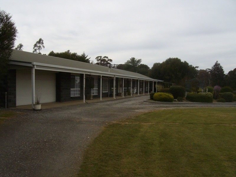 14 George Cook Drive, Daisy Hill VIC 3465