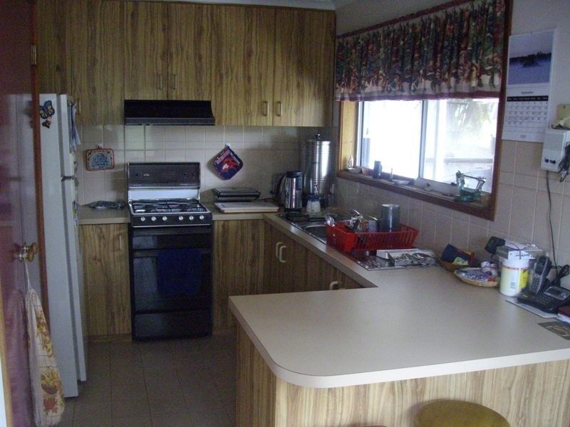 14 George Cook Drive, Daisy Hill VIC 3465