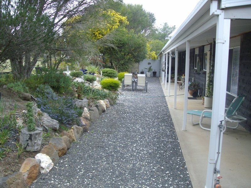 14 George Cook Drive, Daisy Hill VIC 3465