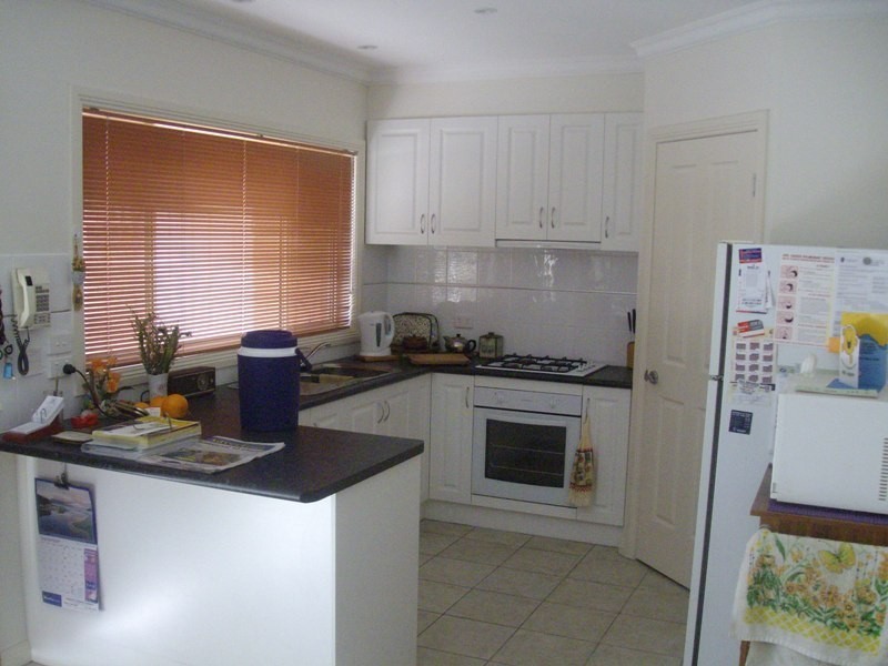 1/16 East Field Street, Maryborough VIC 3465