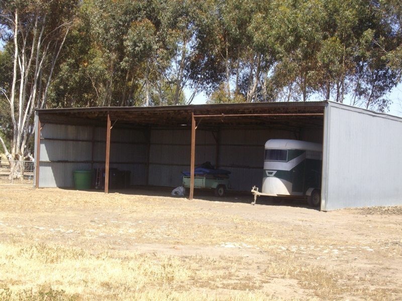 512 Norwood Road, Wareek VIC 3465