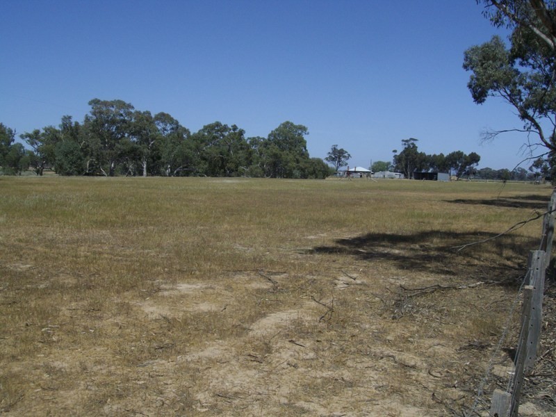 512 Norwood Road, Wareek VIC 3465