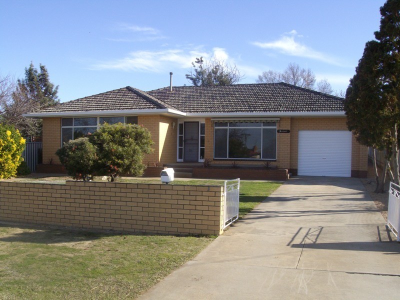 3 Pekin Road, Maryborough VIC 3465