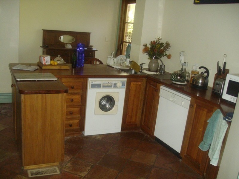 9 Park Road, Maryborough VIC 3465