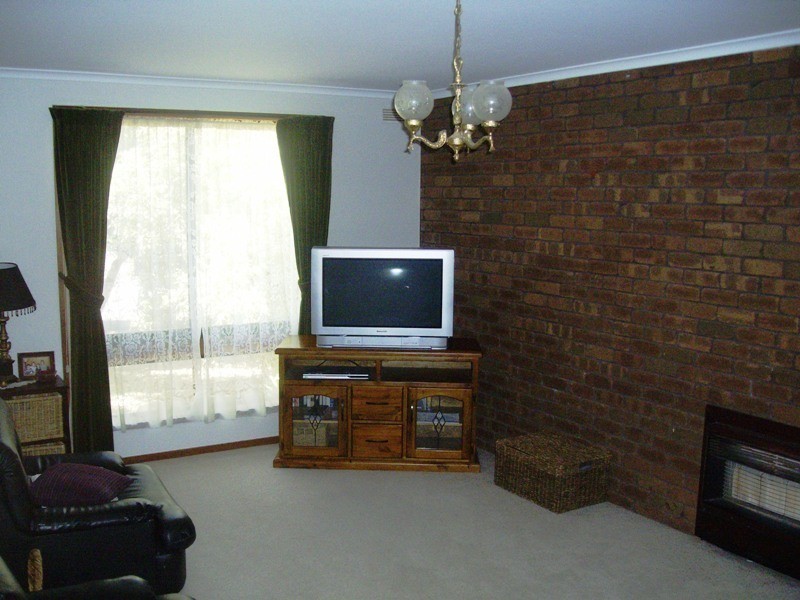 14 Ironbark Drive, Maryborough VIC 3465