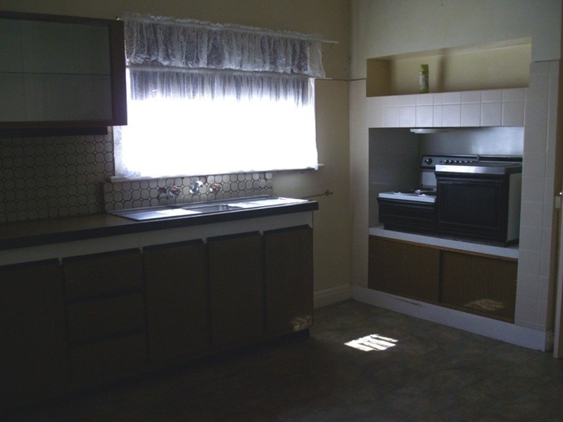 54 Majorca Road, Maryborough VIC 3465