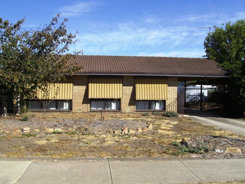 75 Park Road, Maryborough VIC 3465