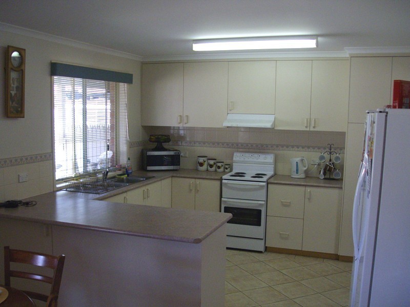 2 Ormond Avenue, Maryborough VIC 3465