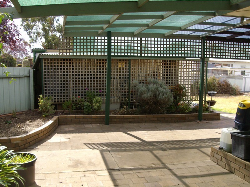 23 Arthur Avenue, Maryborough VIC 3465