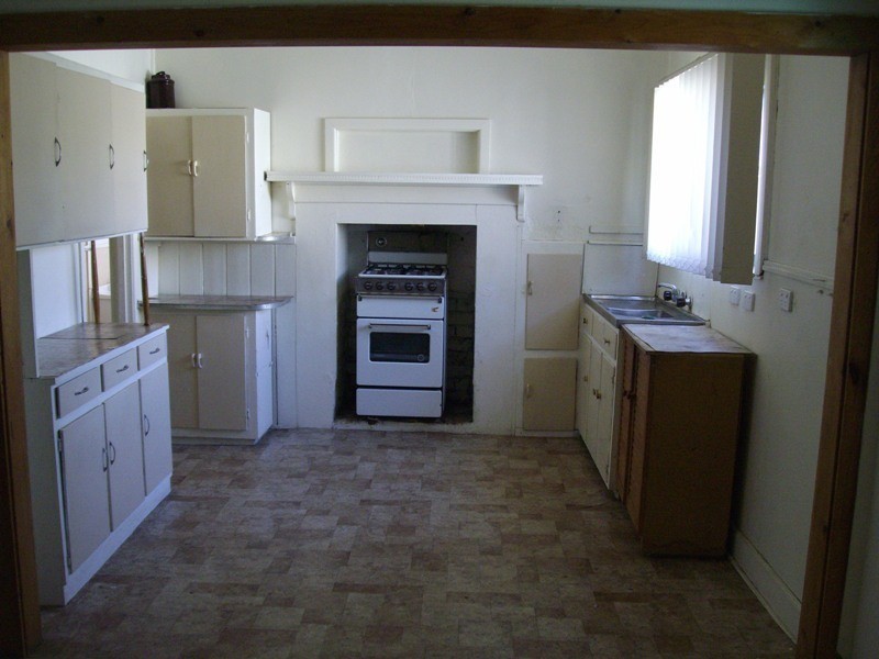 26 Holyrood Street, Maryborough VIC 3465