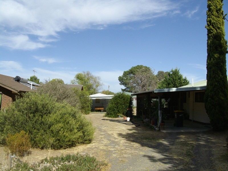 39 Bucknall Street, Carisbrook VIC 3464