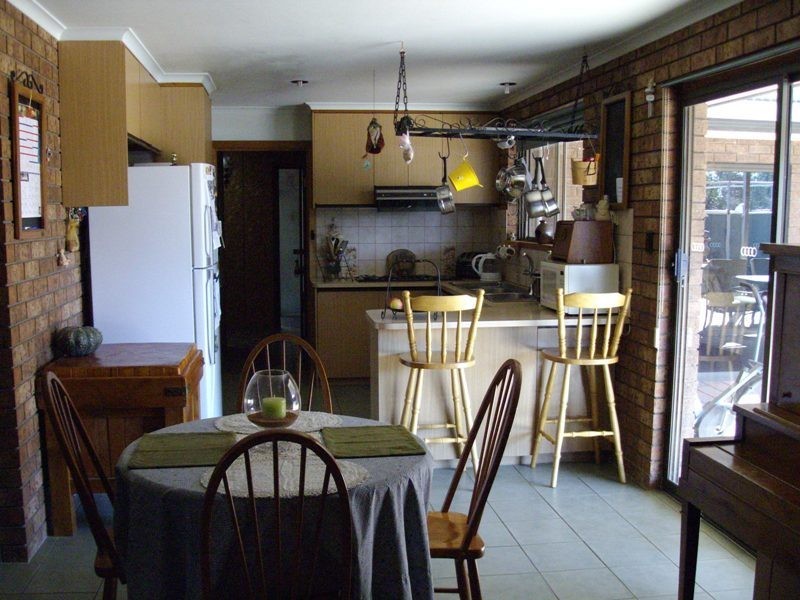 64 Elma Court, Daisy Hill VIC 3465