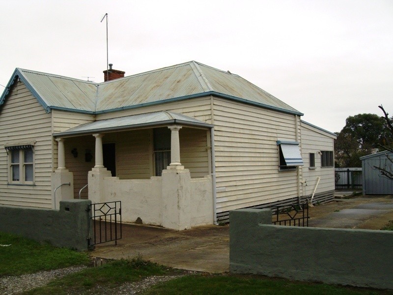 91 Burns Street, Maryborough VIC 3465