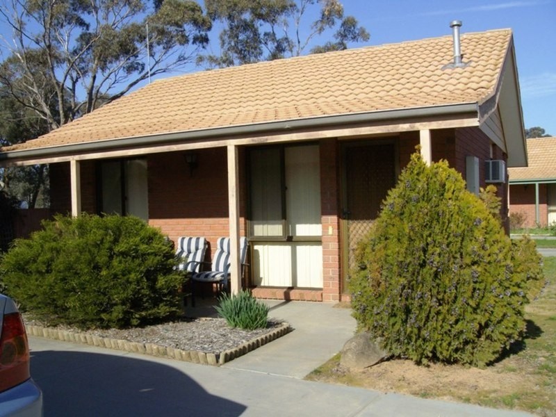 1/4 Ormond Avenue, Maryborough VIC 3465