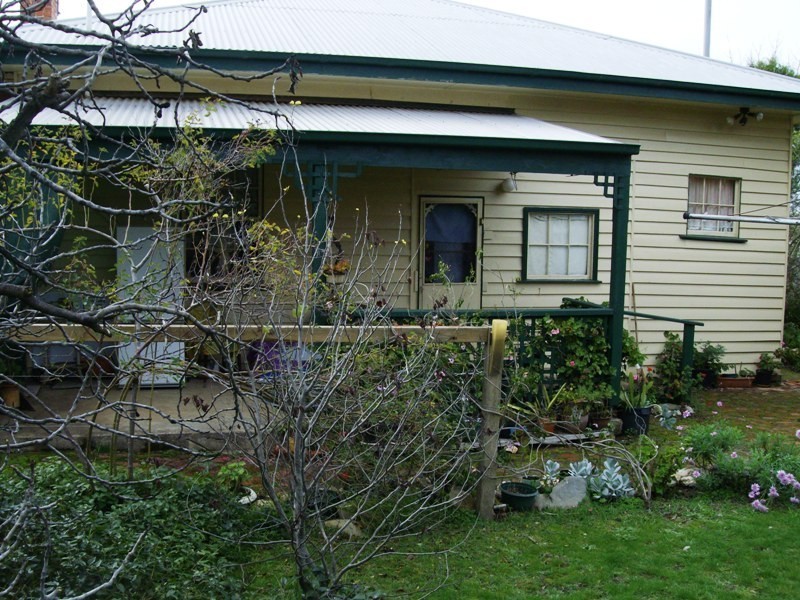 39 Wills Street, Maryborough VIC 3465