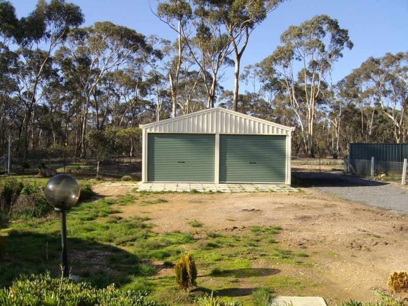 36 High Street, Avoca VIC 3467