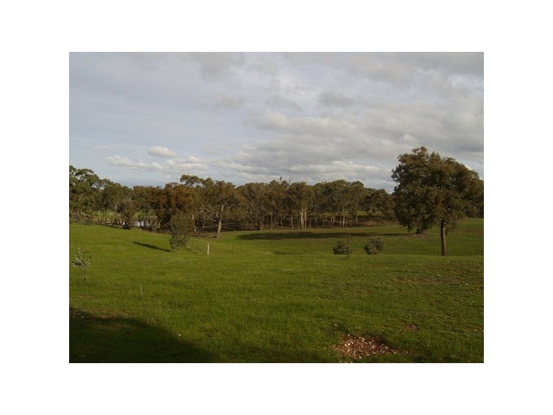 65 Lamplough Heights Road, Lamplough VIC 3352