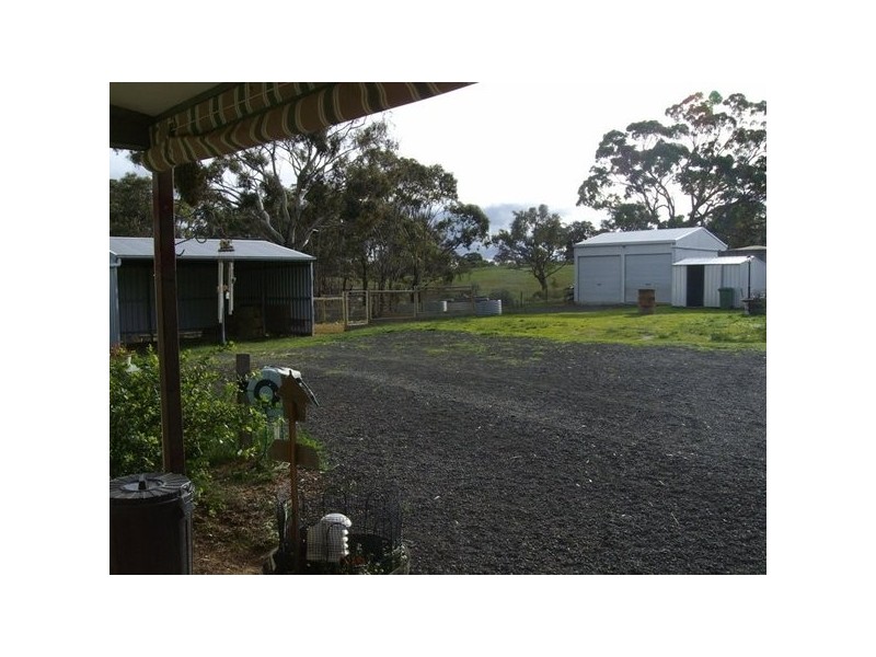 65 Lamplough Heights Road, Lamplough VIC 3352