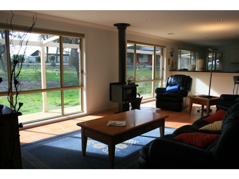 7 Ghost Gums Boulevard, Maryborough VIC 3465