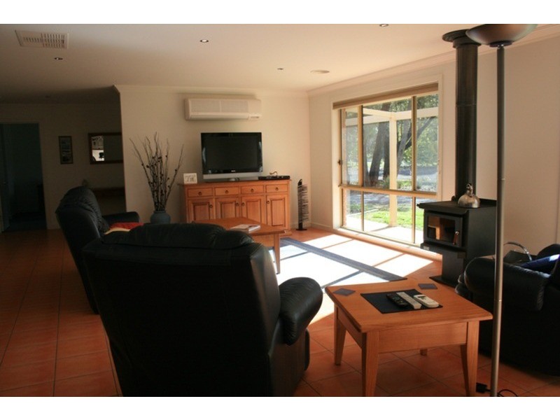 7 Ghost Gums Boulevard, Maryborough VIC 3465