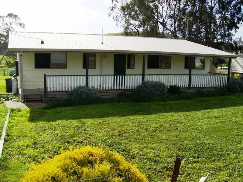 1374 Pyrenees Highway, Amphitheatre VIC 3468