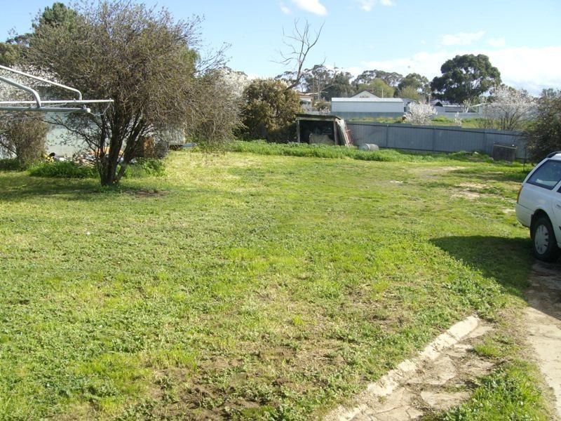 19 Hilton Street, Maryborough VIC 3465