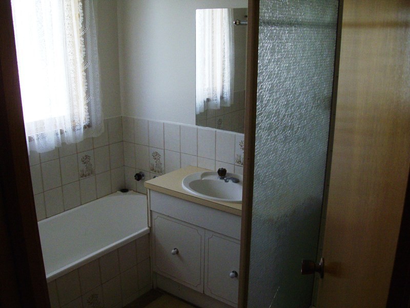 18 Albert Street, Carisbrook VIC 3464