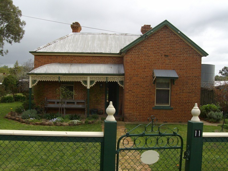 11 Davies Street, Bealiba VIC 3475