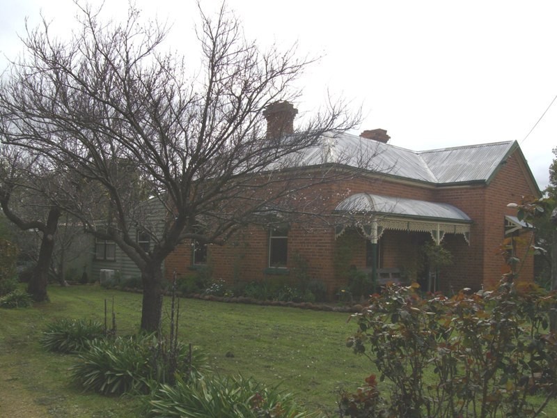 11 Davies Street, Bealiba VIC 3475