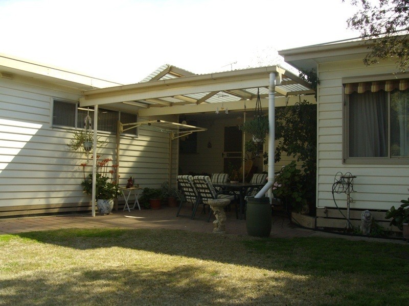 8 Jean Street, Maryborough VIC 3465