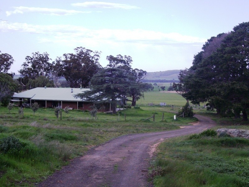 108 Cornthwaites Road, Dunluce VIC 3472