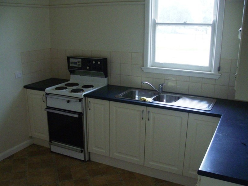 21 McNeil Street, Carisbrook VIC 3464