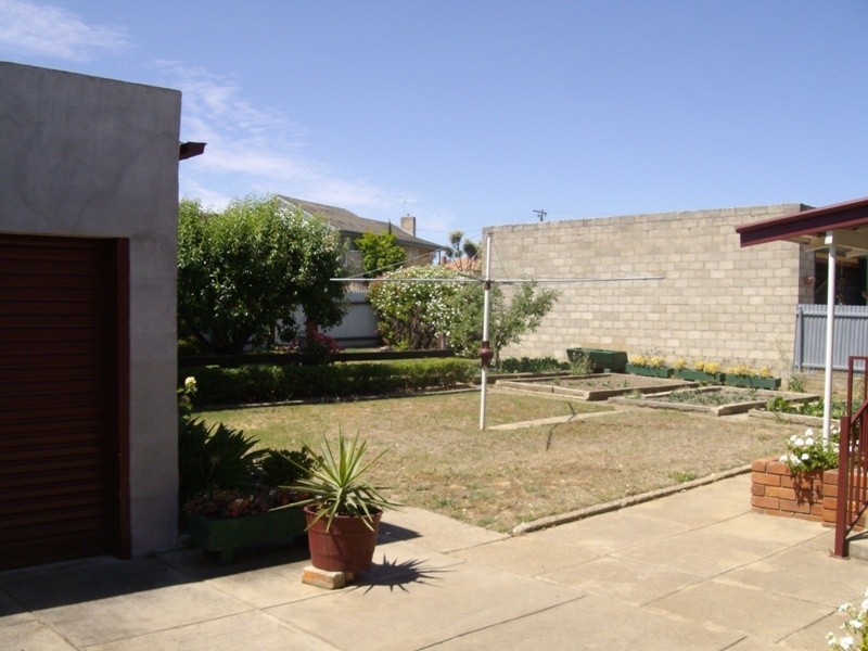 7 Barr Street, Maryborough VIC 3465