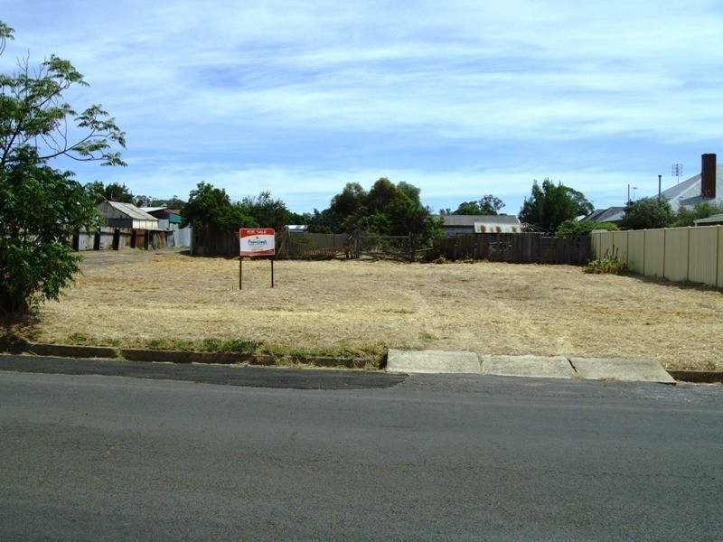 25 Brougham Street, Maryborough VIC 3465