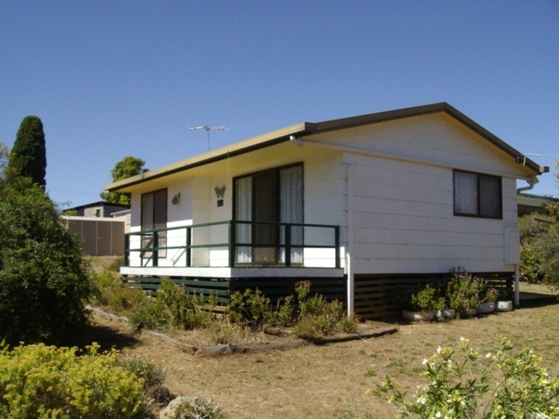 40 Cadle Street, Maryborough VIC 3465