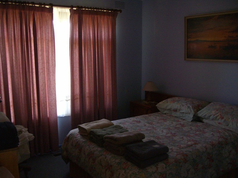 2 Arthur Avenue, Maryborough VIC 3465