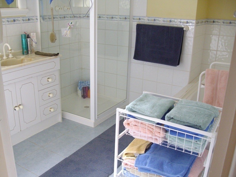 2 Arthur Avenue, Maryborough VIC 3465