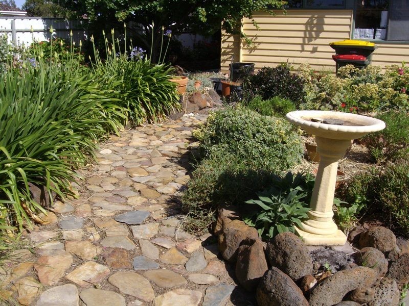 2 Arthur Avenue, Maryborough VIC 3465