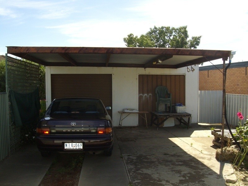 2 Arthur Avenue, Maryborough VIC 3465